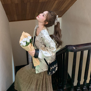 新中式两面穿提花外套女2025春新款复古时髦设计感PU皮衣夹克上衣图片