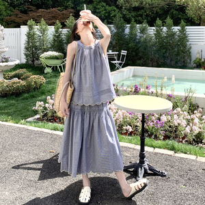 韩系小清新波点套装裙女2025夏季新款少女风休闲背心半身裙两件套图片