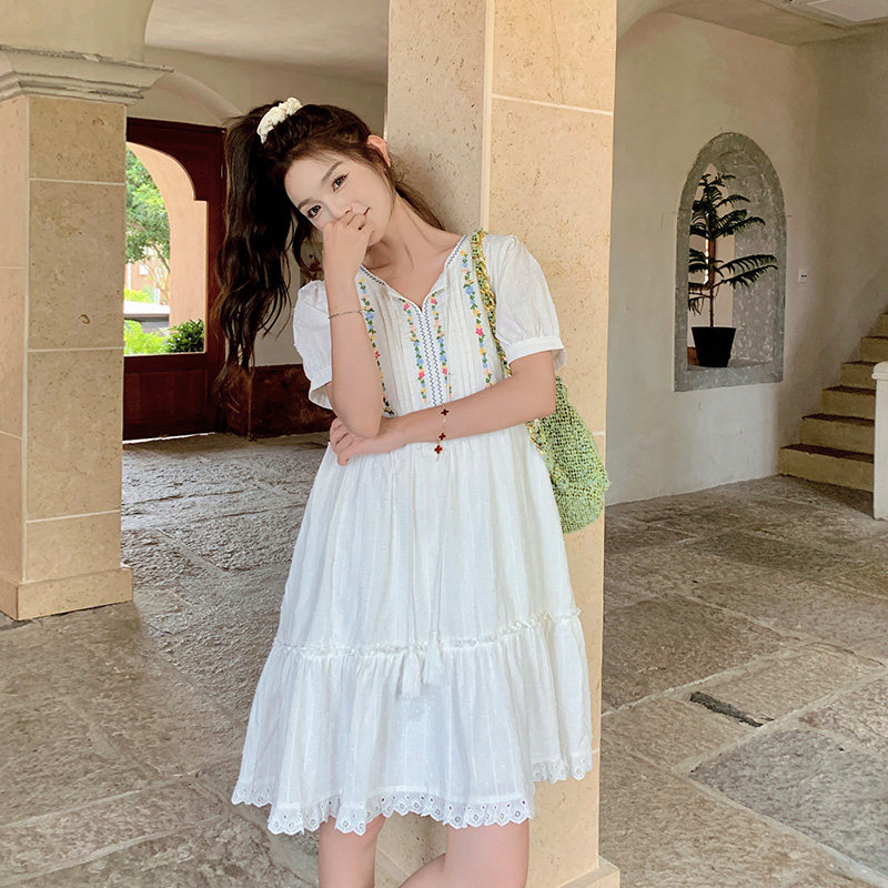 初恋甜美减龄显瘦小白裙夏季新款韩系温柔森系泡泡袖公主连衣裙女,女装连衣裙,浙宝157（原165A）