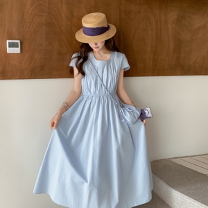 少女法式温柔收腰连衣裙2025夏季新款初高中学生气质甜美长裙子图片