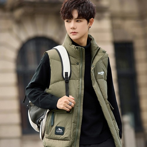 轻薄羽绒冬马甲男士2025新款短款