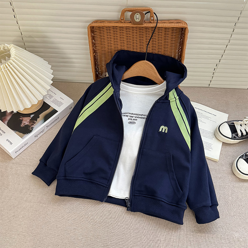 儿童绿织带开衫卫衣运动上衣