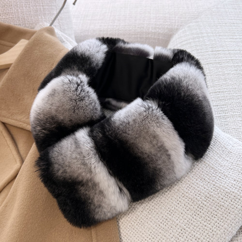 龙猫平替！獭兔毛渐变磁吸扣围脖