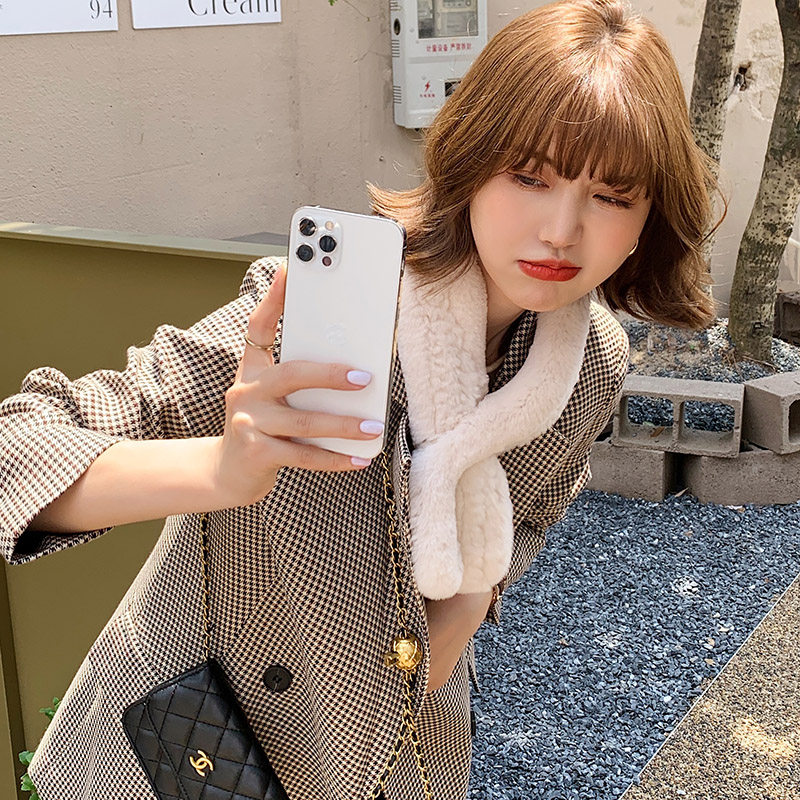 獭兔毛小围巾女ins复古日系软糯秋冬季纯色百搭气质保暖毛毛围脖