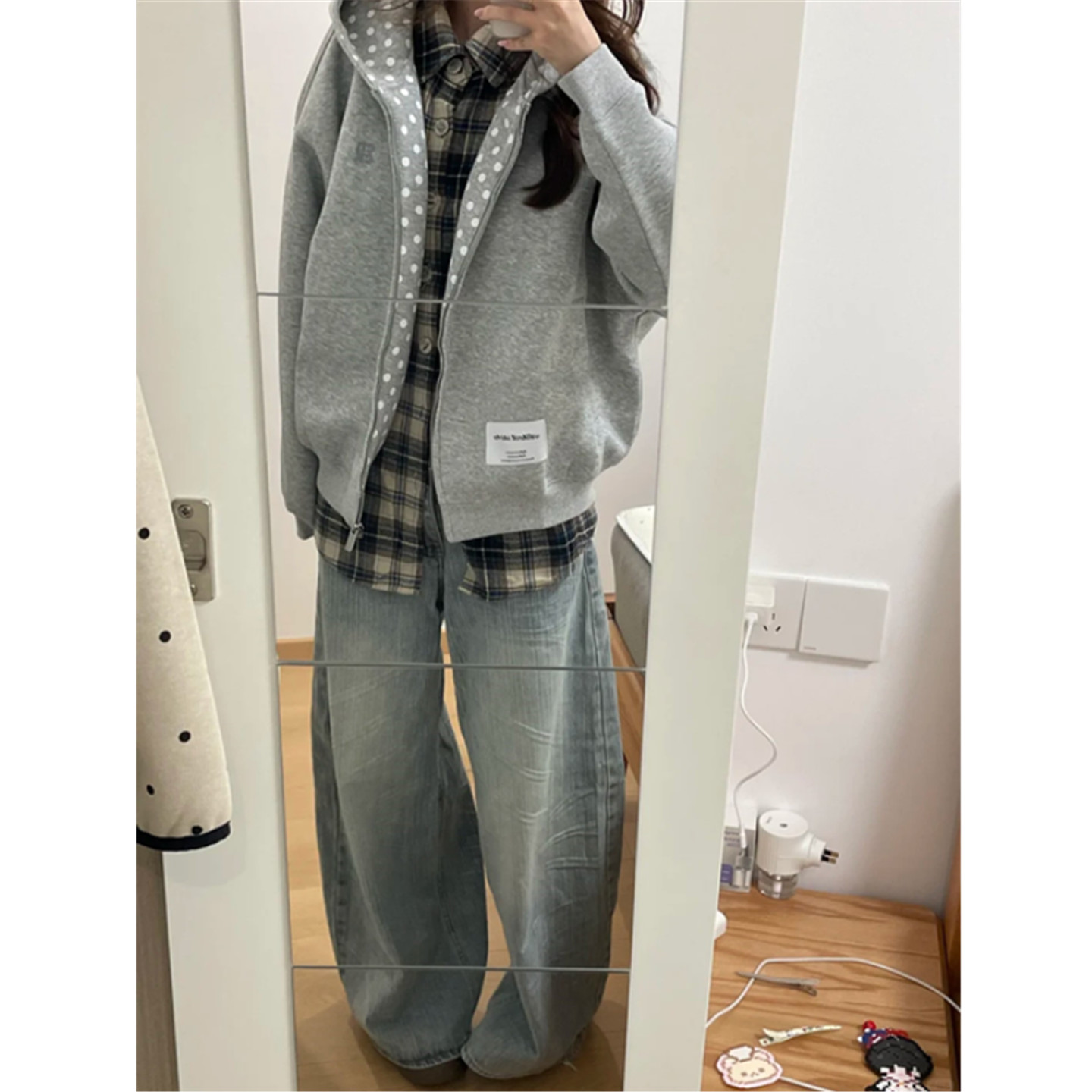 波点连帽卫衣女宽松开衫外套上衣图片