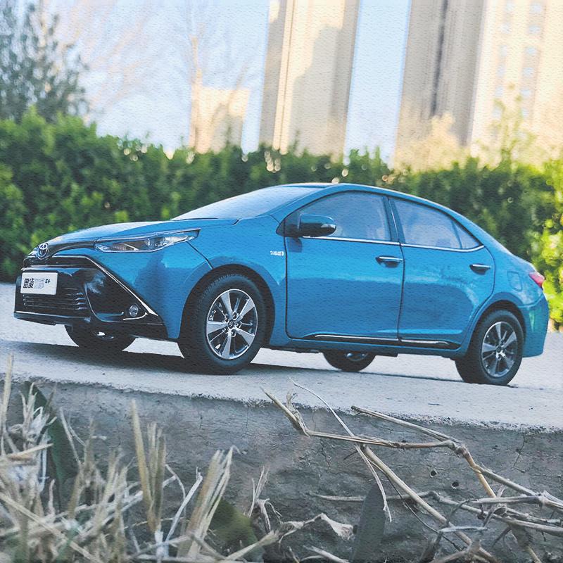 1:18原厂 2019 广汽丰田 雷凌双擎 e  雷凌phev 合金汽车模型