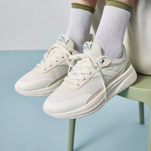 安踏经典轻质厚底增高潮流复古夏季运动休闲百搭小板鞋122438816