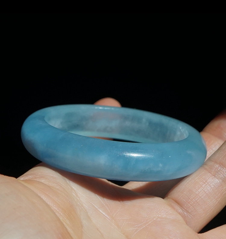 52圈新疆海蓝宝石轮胎手镯