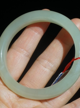 微瑕 41#内径54mm和田玉手镯正品天然手镯细条圆条小手镯秀气