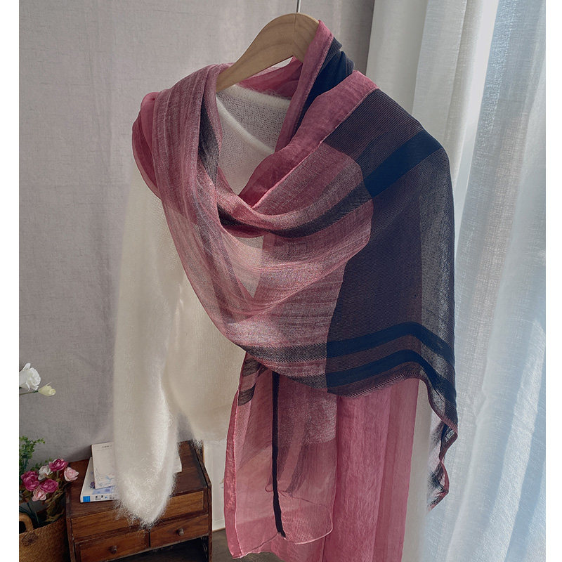 丝巾棉麻拼接时尚格子围巾长款柔滑2026秋冬女百搭纱巾薄款披肩
