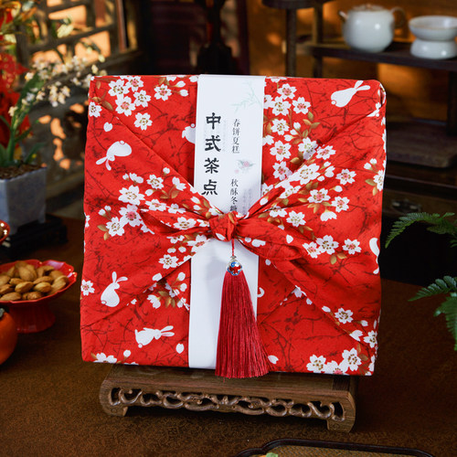 国色芳华中式糕点包装盒