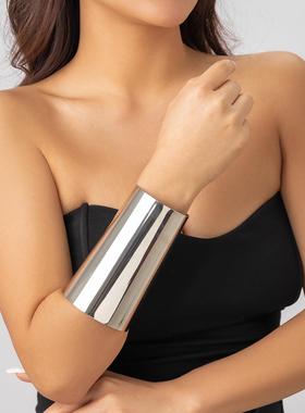 欧美夸张时尚金属手镯百搭金色光面宽版手镯 手环饰品配饰批定制