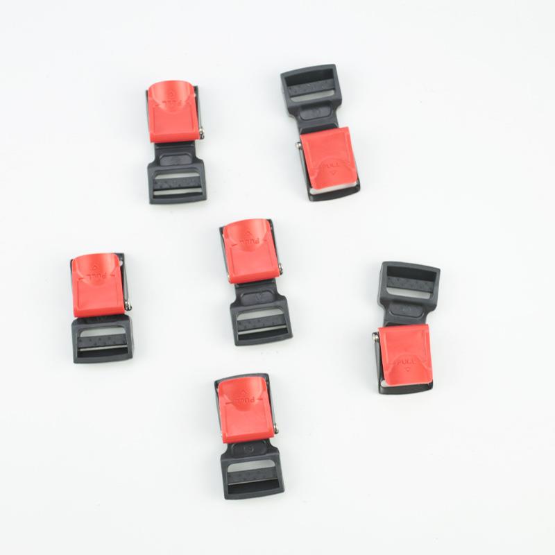 头盔带子卡扣摩托车电动车儿童成人安全帽上的扣子配件插销扣通用