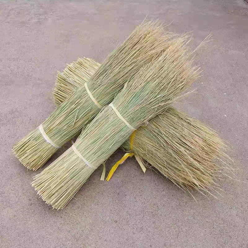 新稻草天然宠物鸡窝装修遮阳帘牛羊草料保温草棚草房手工艺品原料