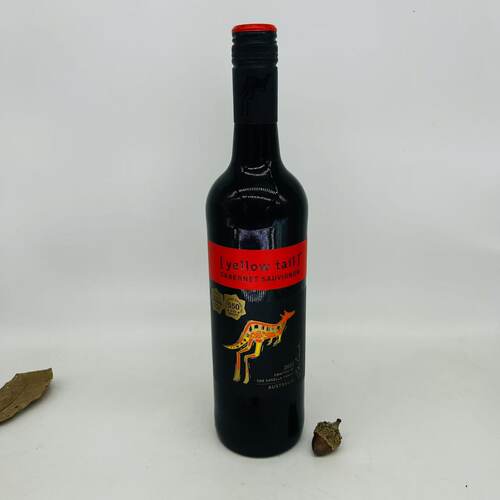 Yellow Tail CABERNET SAUVIGNON  BY THE CASELLA FAMILY 75CL