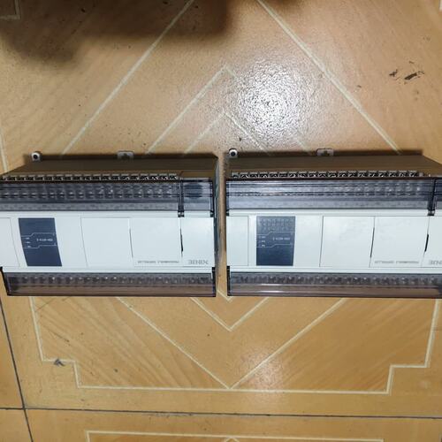 议价:PLC XDH-60T4-E，版本3.6.2，功能正常，