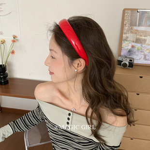 秋冬显白亮面红色漆皮发箍女高颅顶头箍新年发饰高级港风发卡头饰