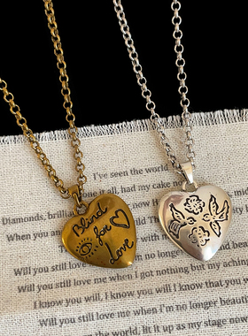 双面浮雕花鸟爱心吊坠项链女复古做旧小众高级感百搭颈链毛衣链