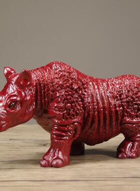木雕犀牛摆件实木红色的犀牛工艺品家居布局客厅玄关电视柜装饰品