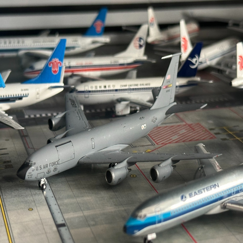 1/400 模型 GJ KC135 加油机模型 无瑕疵 马奇中队 两架打包 爽
