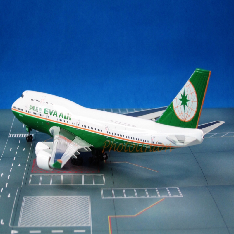 威龙波音747台湾长荣航空合金飞机模型1:400威龙波音747台湾长荣