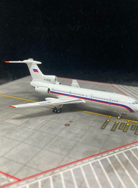 1：400 NG 俄罗斯空军砖机  Tu154B-2 ，编号RA-85565，非常漂亮