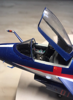 八一飞行表演队—歼10AY比例：1/48(顺丰包邮)模型精细，一经售