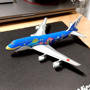 全日空ANA:BOEING747-400海底彩绘飞机机型:B747-481D模型品牌: