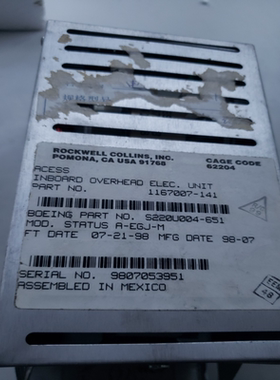 飞机配件，波音747－400 飞机货仓内部控制器。INBOARD OVERHEAD