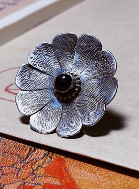 承李李原创设计风手工雕刻戒指