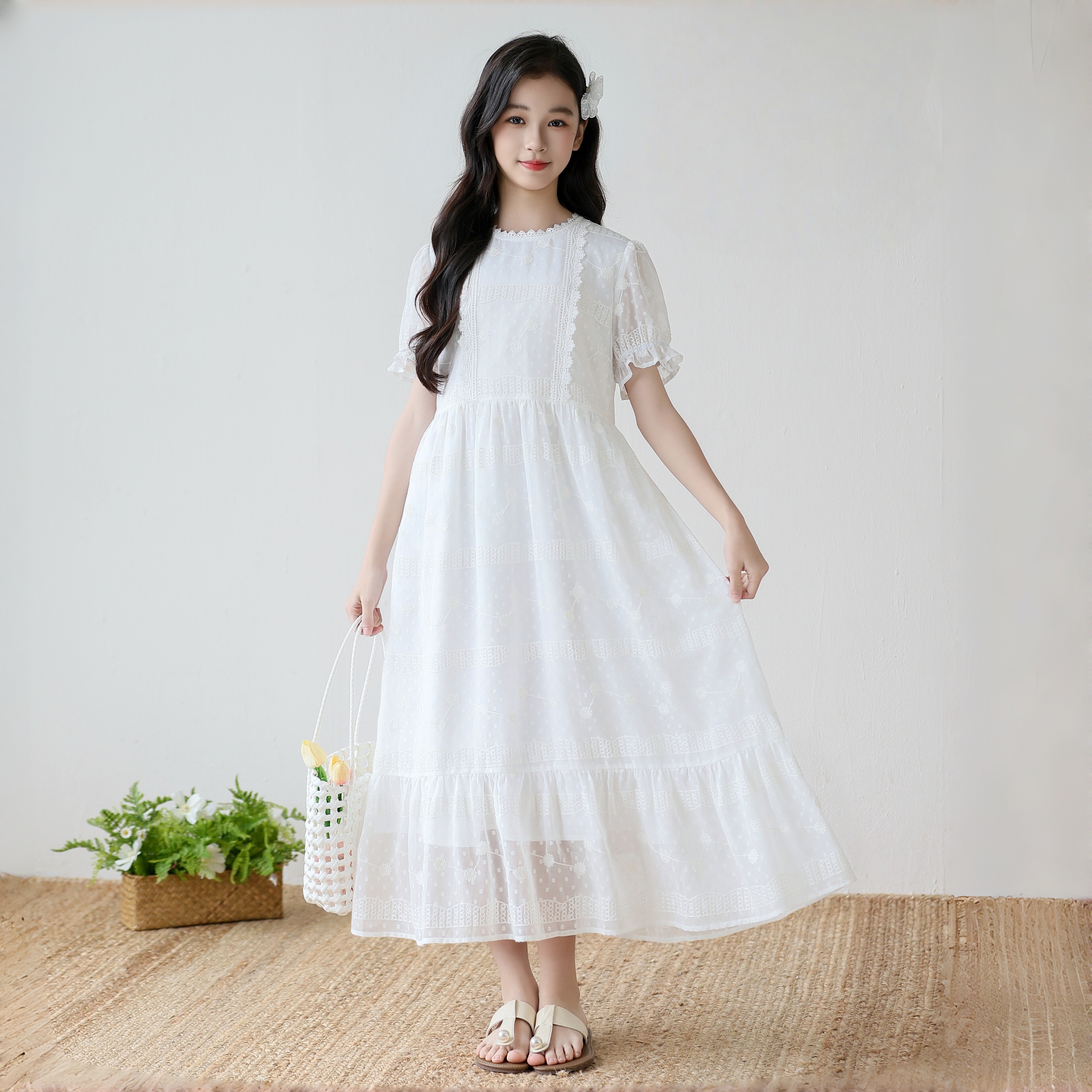 女童白色连衣裙夏季新款儿童泡泡袖蕾丝公主裙中大童超仙礼服长裙
