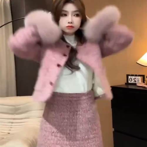 25新款甜美粉色短外套+短裙