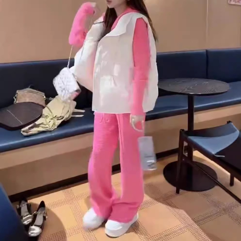 24867大爱美依缘2025新款时尚连帽上衣阔腿裤套装宽松棉马甲女潮