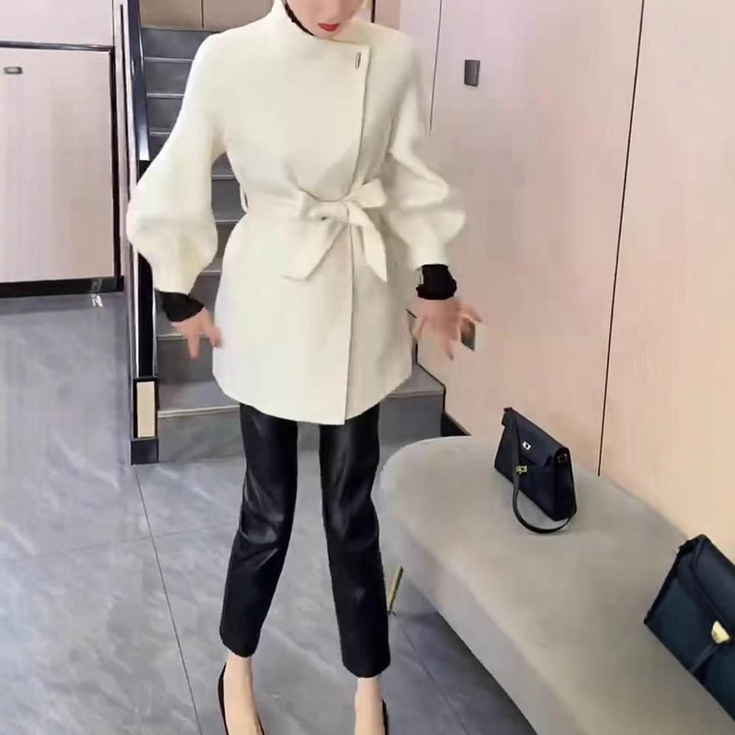 241268大爱美依缘2025秋冬新款韩版简约系带收腰显瘦女神毛呢外套