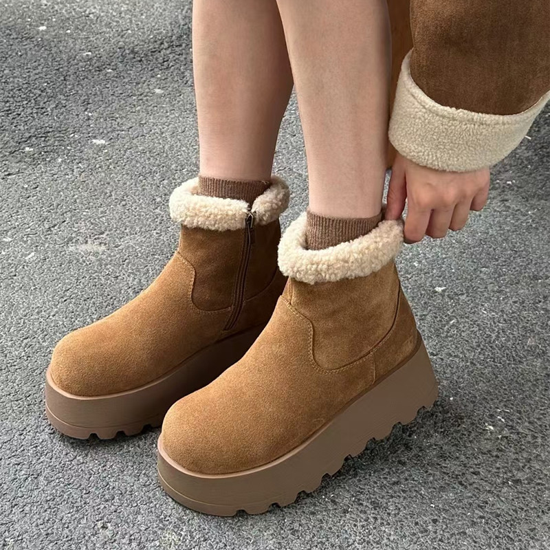 羊羔毛雪地靴女2025年冬季松糕鞋