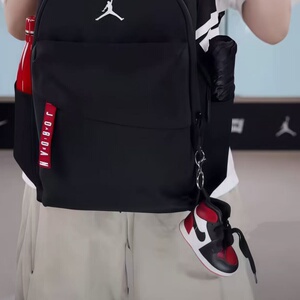 立体小鞋模AJ1球鞋钥匙扣乔11鞋子包包挂件aj13挂饰生日创意礼物
