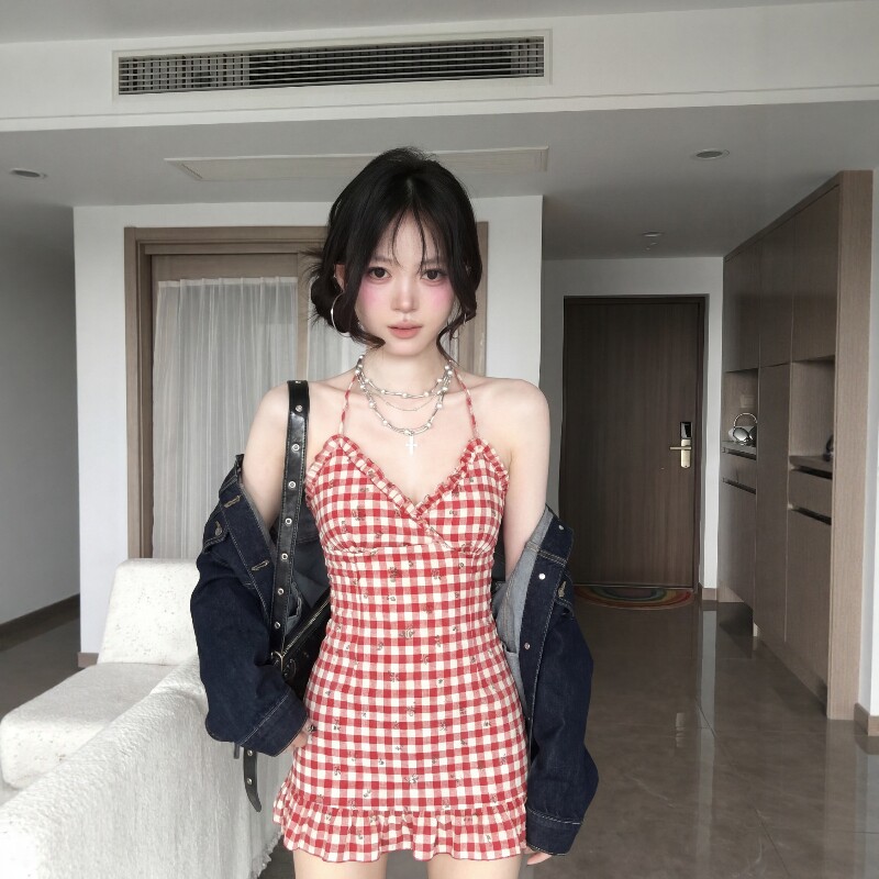 专柜正品法式洋气时尚格子挂脖吊带背心女夏季新款性感美背收腰显