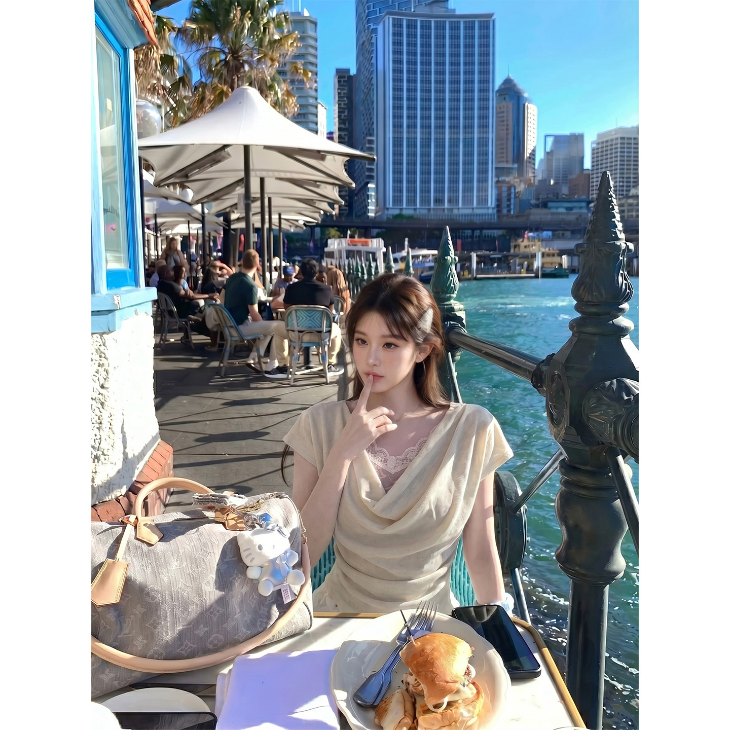 专柜正品法式假两件荡领短袖t恤女夏季蕾丝拼接褶皱收腰显瘦短上