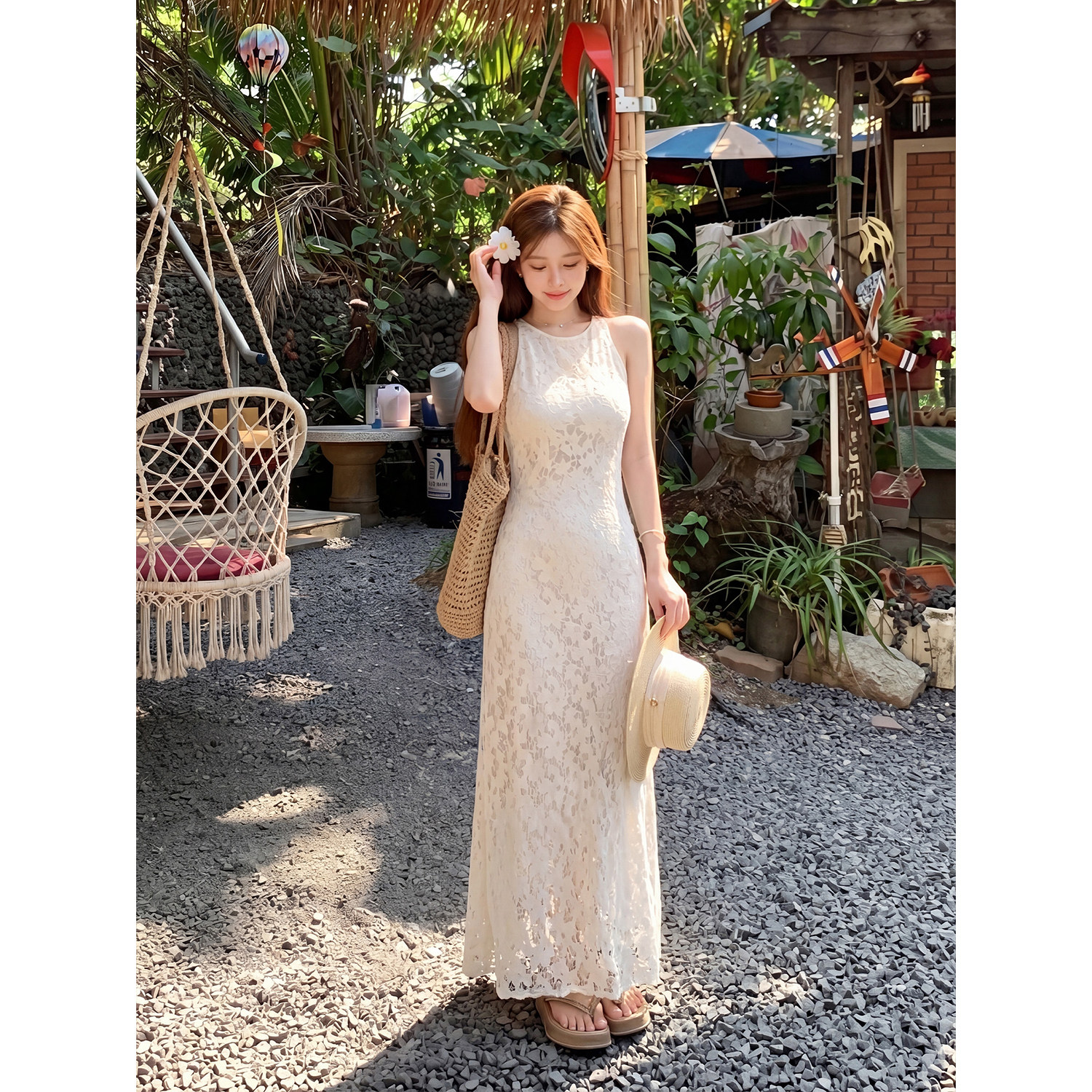 专柜正品法式挂脖蕾丝连衣裙女夏季高级感修身显瘦气质包臀长裙子