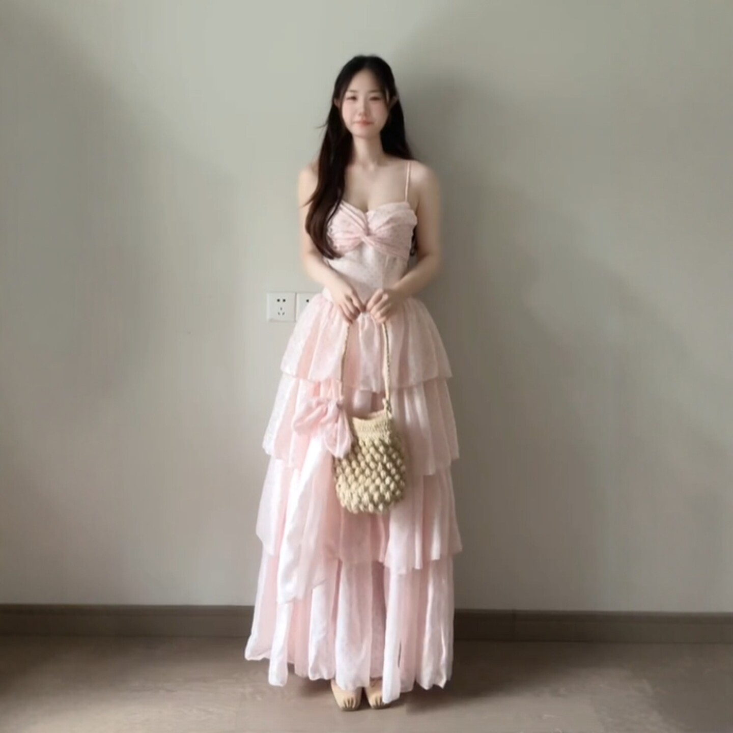 专柜正品温柔风独特超好看的收腰蓬蓬吊带连衣裙绝美漂亮长裙子20