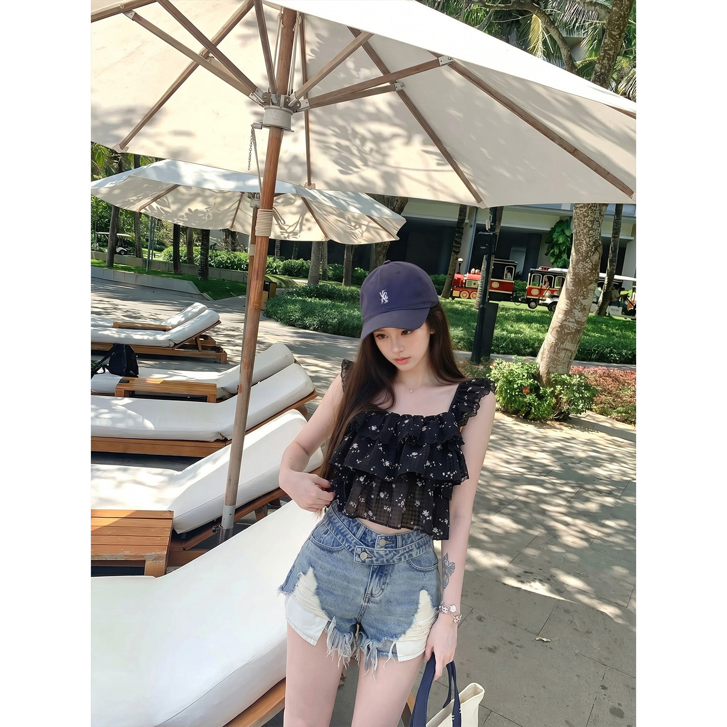 专柜正品韩系碎花背心衬衣女夏季荷叶边气质小衫短款显瘦无袖上衣
