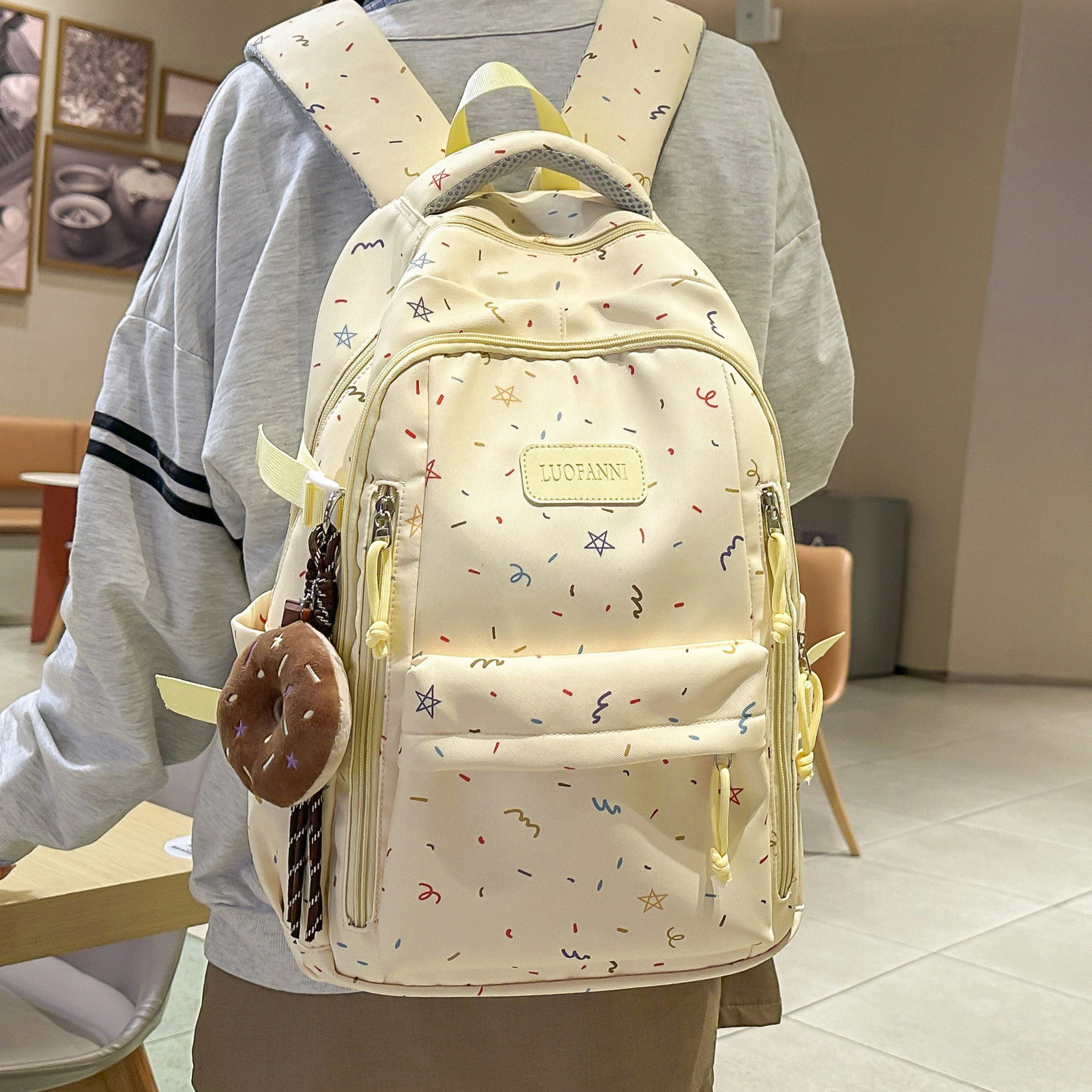 专柜正品日系甜美ins风书包女生网红款小清新百搭双肩包印花字母