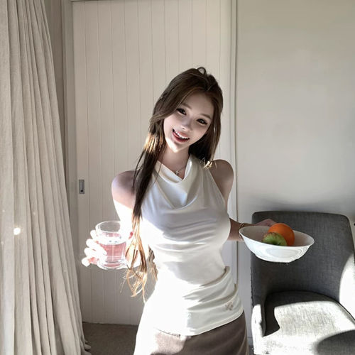 十三行正品法式独特漂亮白色小马绣花露背T恤女小众设计感荡领背