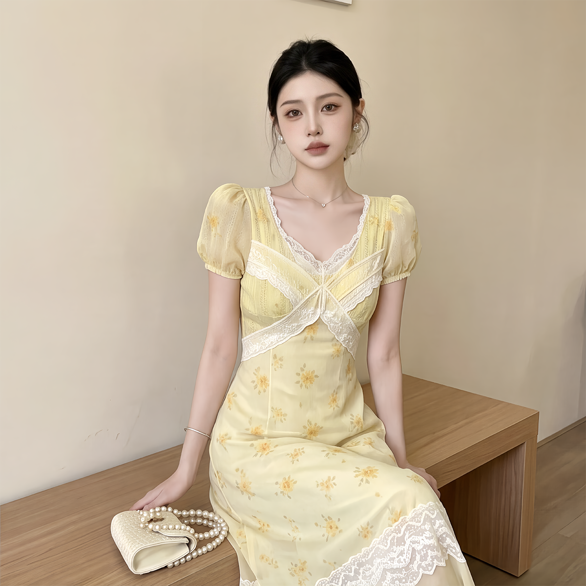 专柜正品法式气质优雅碎花连衣裙女夏季新款设计感纱网拼接收腰显