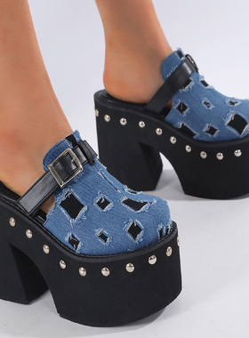 2025年夏季包头皮带扣防水台厚底超高跟凉鞋机车铆钉表演走秀女鞋