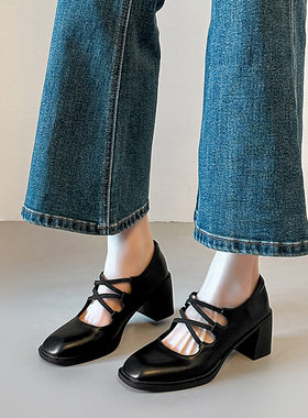 2026年春季复古交叉带玛丽珍鞋女方头粗跟浅口气质职业装时尚单鞋