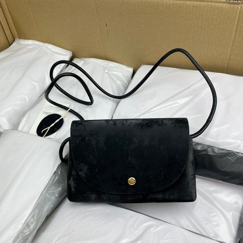 公司单正品真皮女包实用小挎包