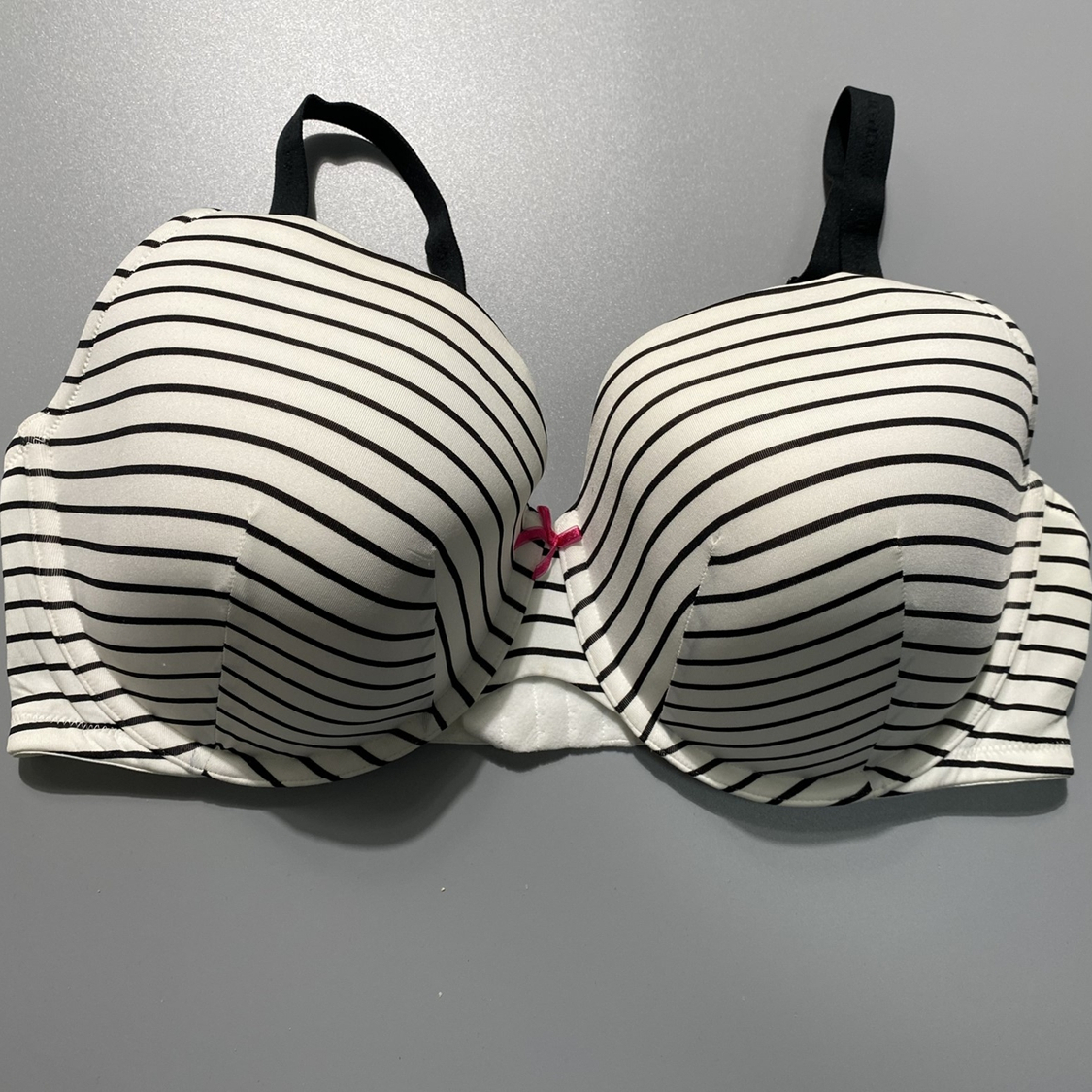 裸感舒适钢圈内衣瑜伽文胸舒适无钢圈托胸美背聚拢胸衣DD杯