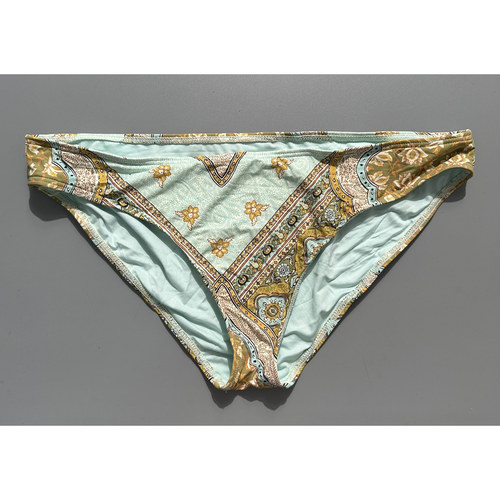 BILLA BON* 单件海边泳衣比基尼女士泳衣 泳衣泳裤 A32号箱