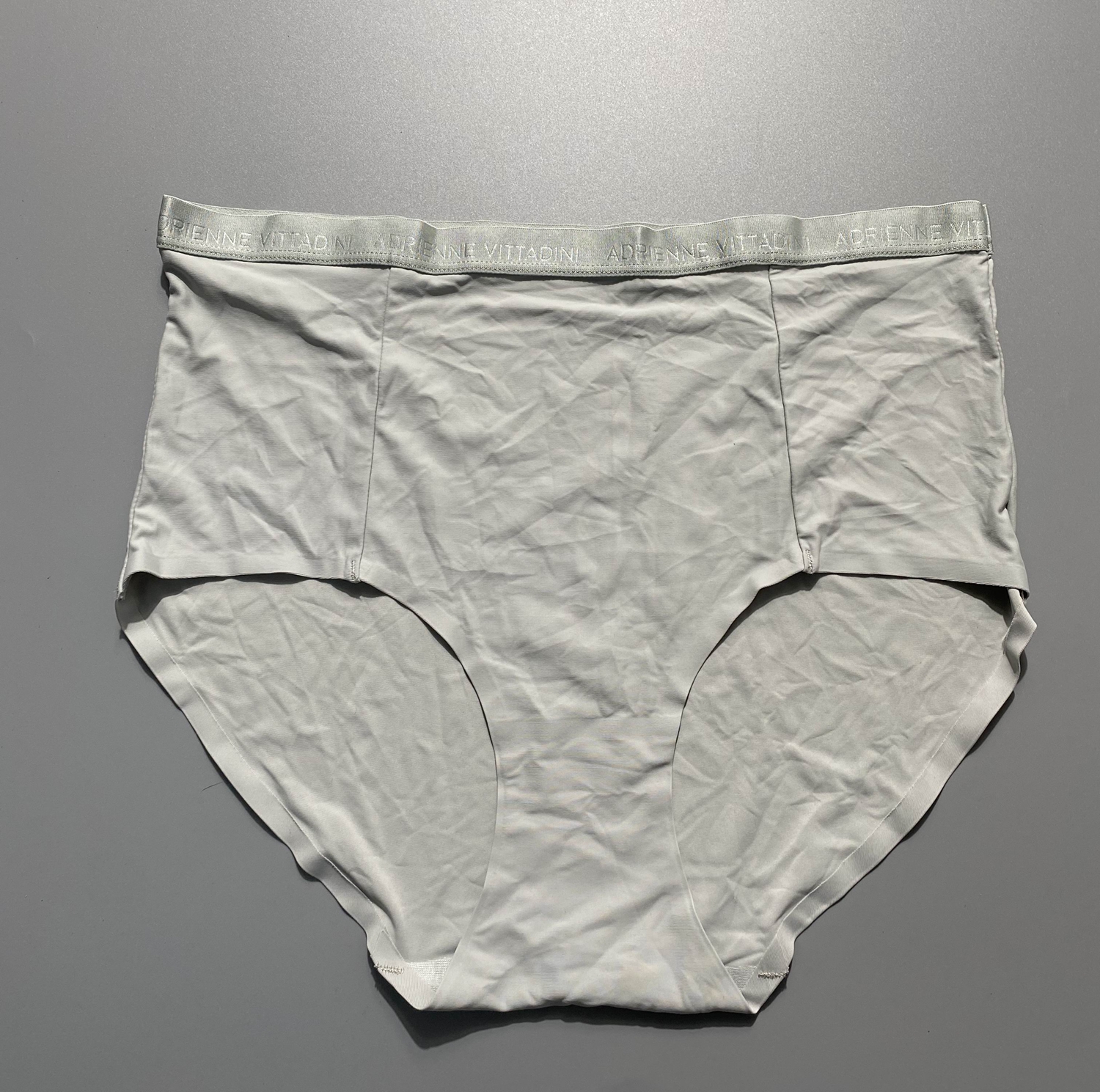 冰丝少女超薄内裤女无痕性感速干学生纯棉档抗菌中腰三角裤女 杂1